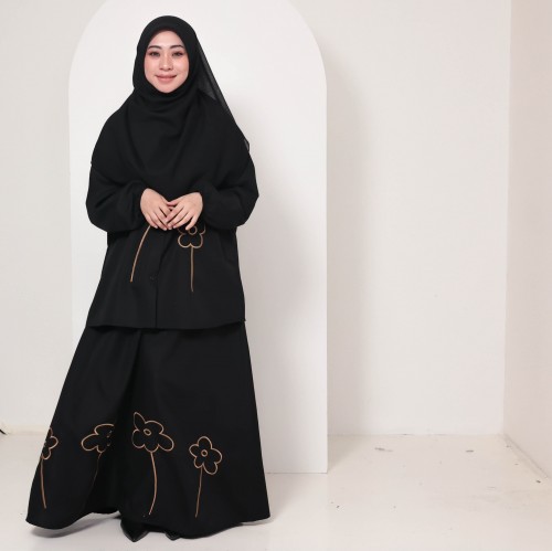 SET DELISHA 01